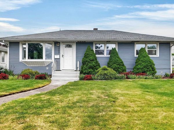 5707 N Ash St, Spokane, WA 99205