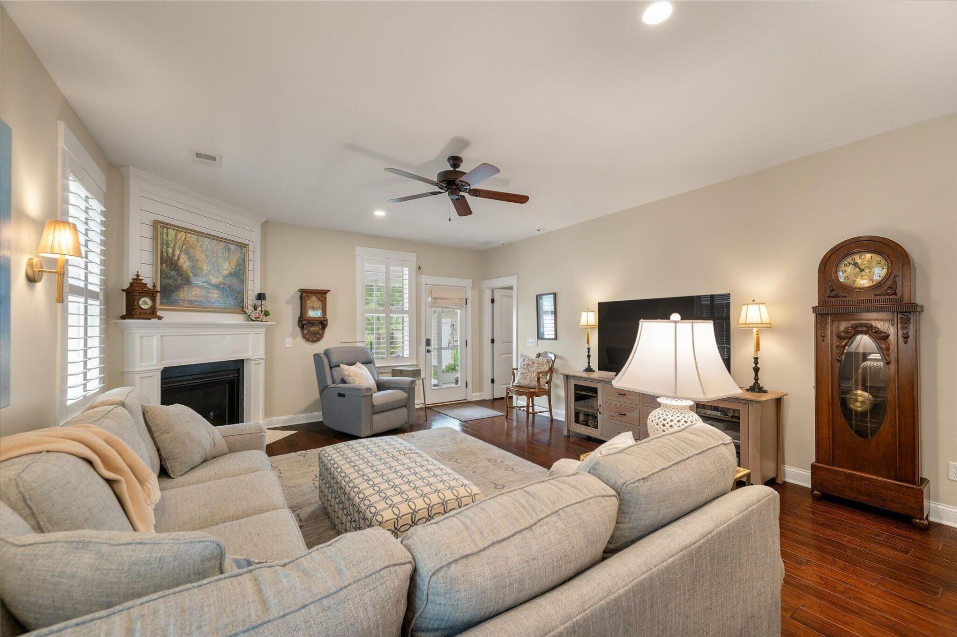 2710 Rutherford Way Photo 20