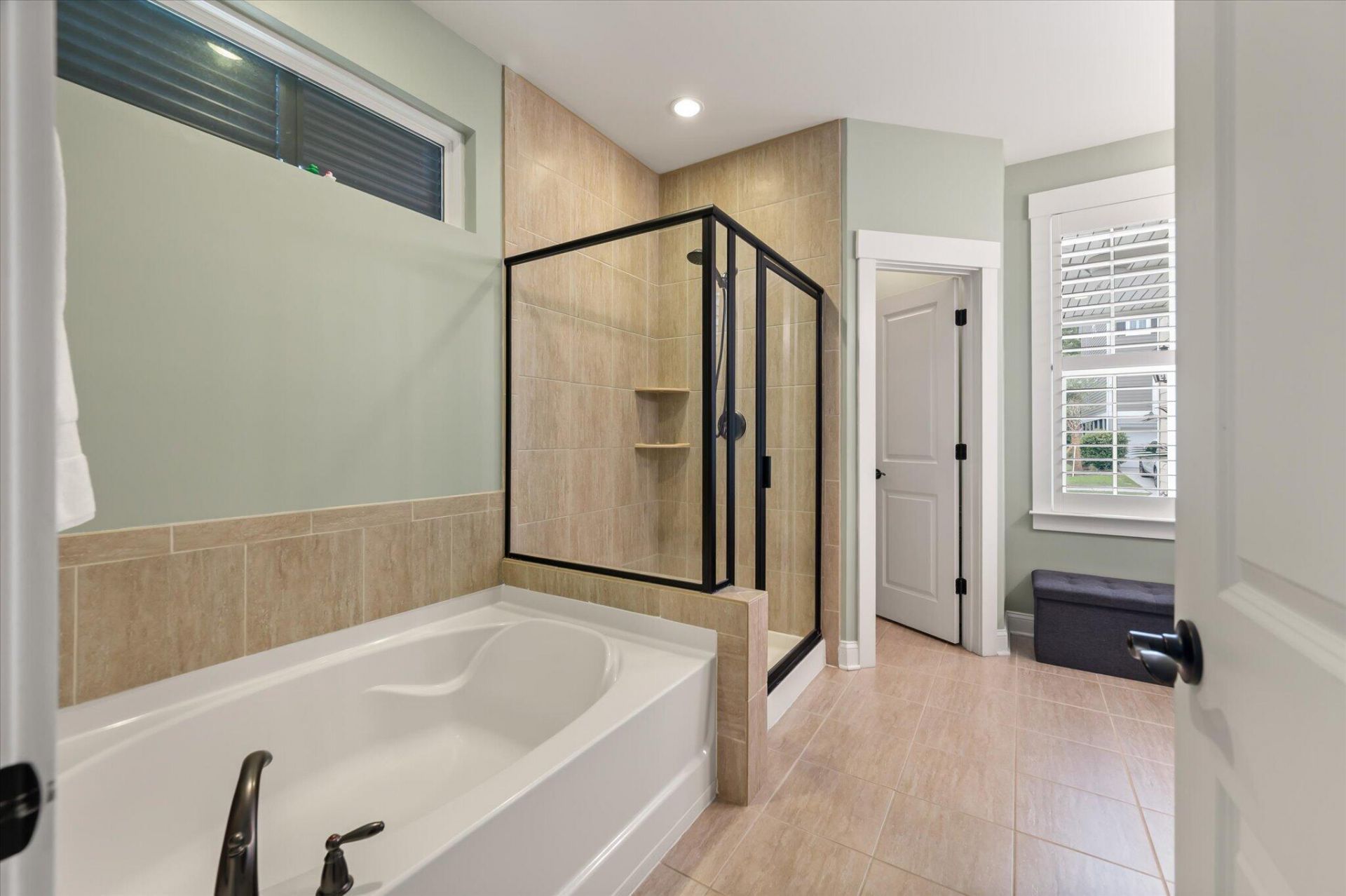 2710 Rutherford Way Photo 25