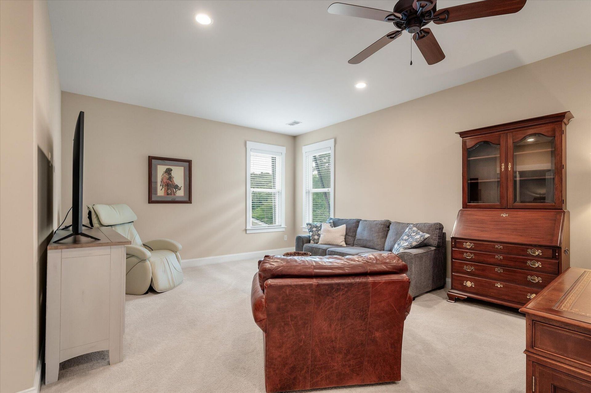 2710 Rutherford Way Photo 31