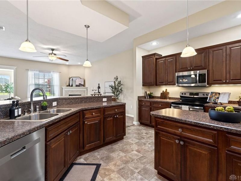 7049 Creekside Circle, Mad River Township, OH 45324 Photo 22