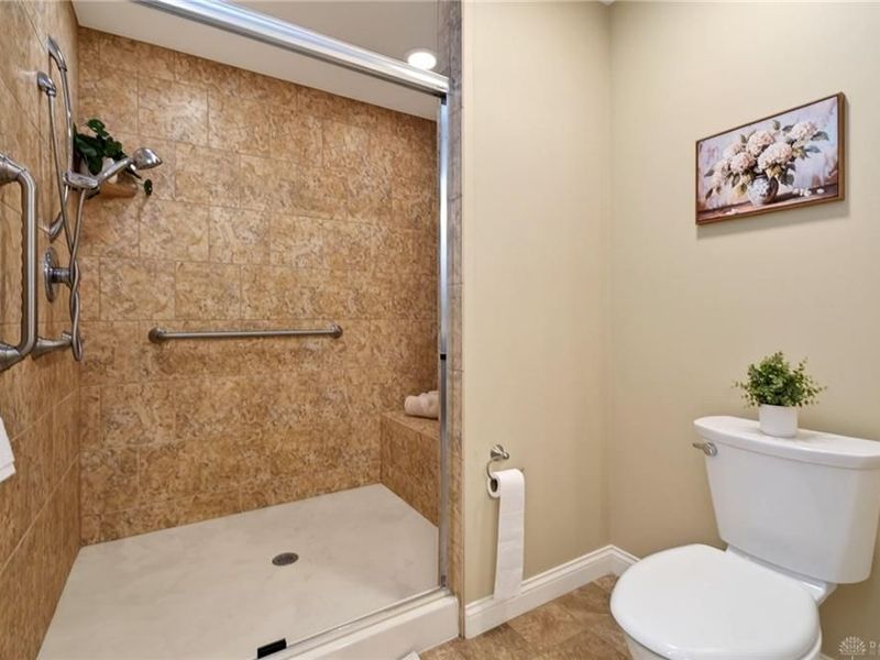 7049 Creekside Circle, Mad River Township, OH 45324 Photo 35