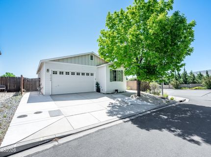 2100 Sapphire Ridge Way, Reno, NV 89523 Photo
