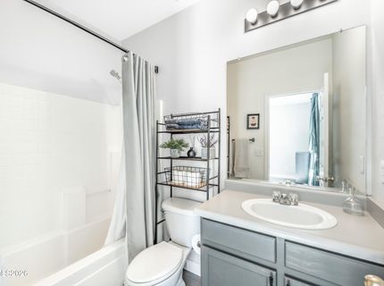 2100 Sapphire Ridge Way, Reno, NV 89523 Photo