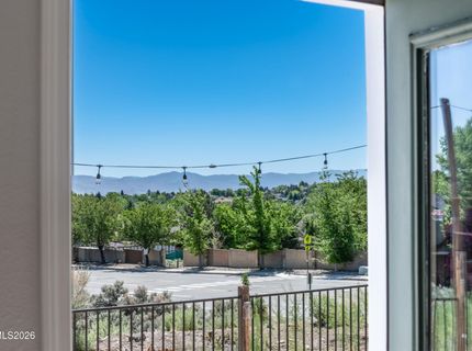 2100 Sapphire Ridge Way, Reno, NV 89523 Photo