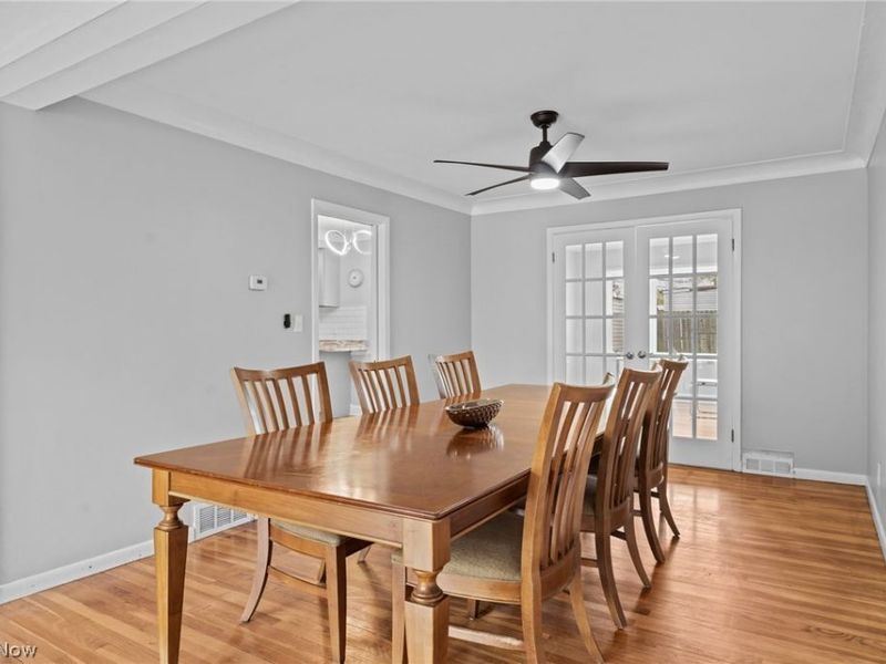 3873 Washington Boulevard, University Heights, OH 44118 Photo 7