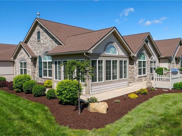 1930 Fairways Drive , Streetsboro, OH 44241
