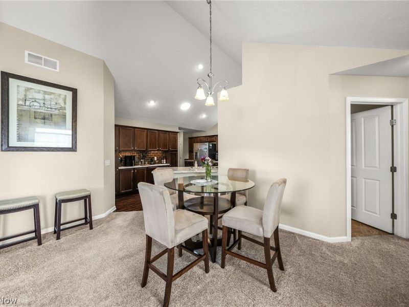 1930 Fairways Drive , Streetsboro, OH 44241 Photo 16