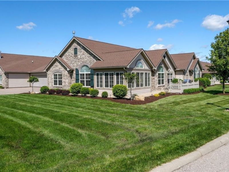 1930 Fairways Drive , Streetsboro, OH 44241 Photo 2