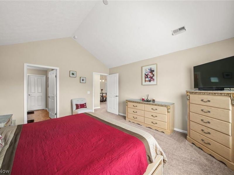 1930 Fairways Drive , Streetsboro, OH 44241 Photo 25