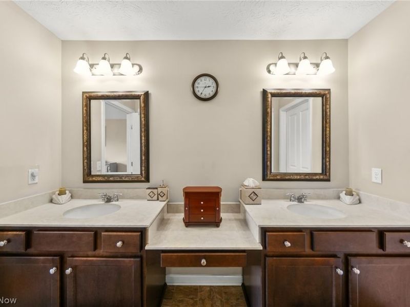 1930 Fairways Drive , Streetsboro, OH 44241 Photo 28