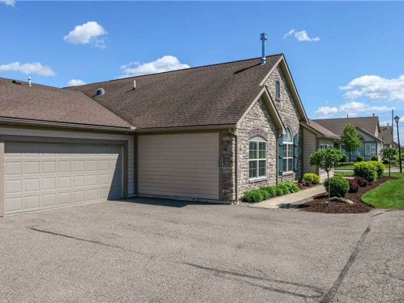 1930 Fairways Drive , Streetsboro, OH 44241 Photo 5