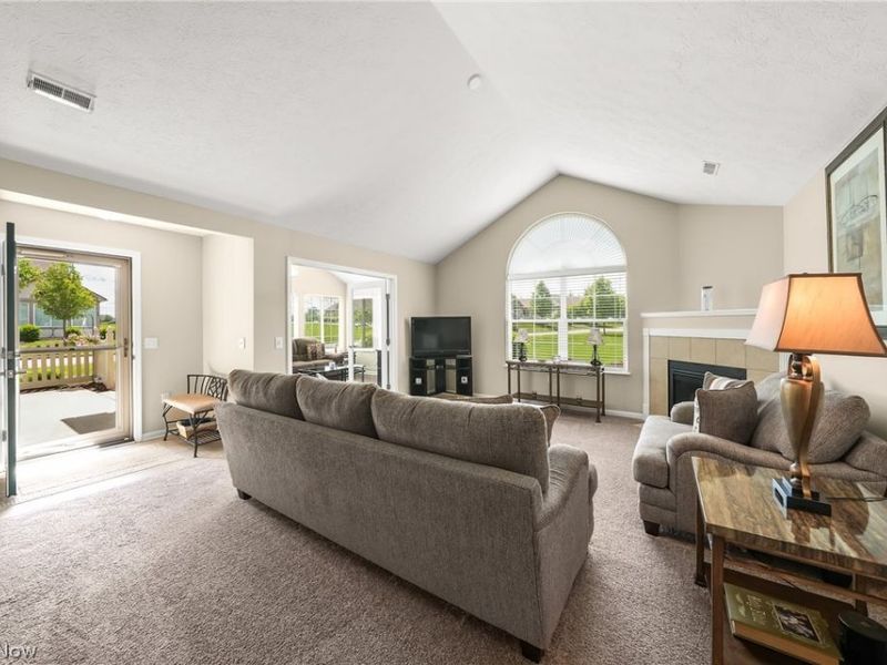 1930 Fairways Drive , Streetsboro, OH 44241 Photo 8