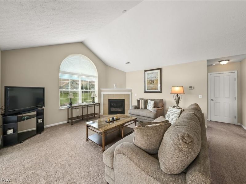 1930 Fairways Drive , Streetsboro, OH 44241 Photo 9