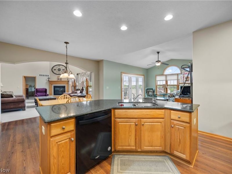 1056 Brigantine Avenue, Uniontown, OH 44685 Photo 12