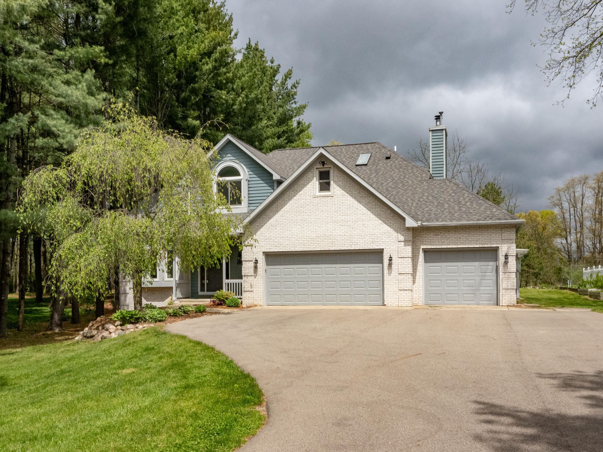 4118 Vanderbilt Avenue, Portage, MI 49024 Main Photo