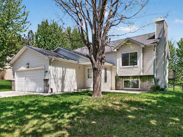 4008 Pennsylvania Avenue, Eagan, MN 55123