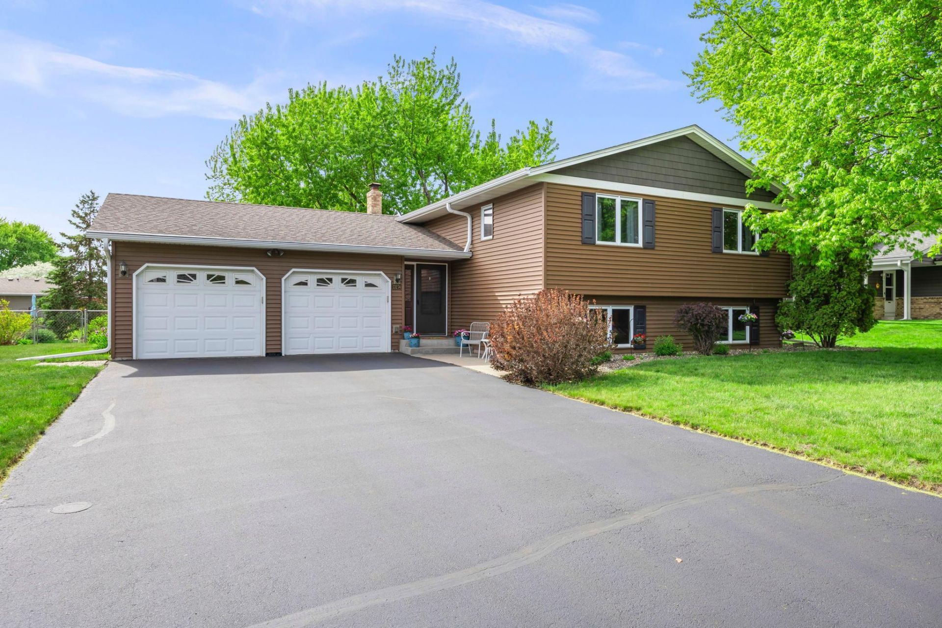 13274 Inglewood Avenue, Savage, MN 55378