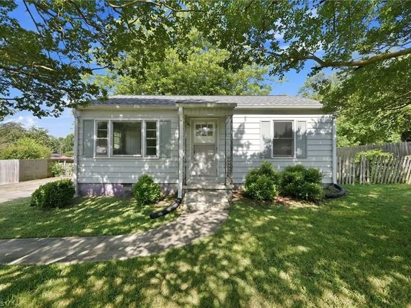 606 Walker Avenue , Graham, NC 27253