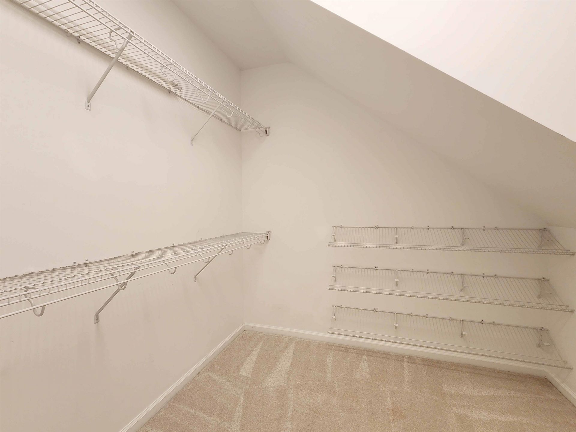105 Weatherboard Ct.  Photo 23
