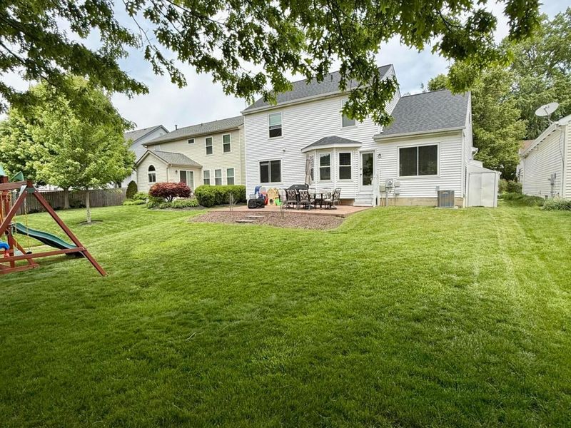 5787 Privilege Drive , Hilliard, OH 43026 Photo 29