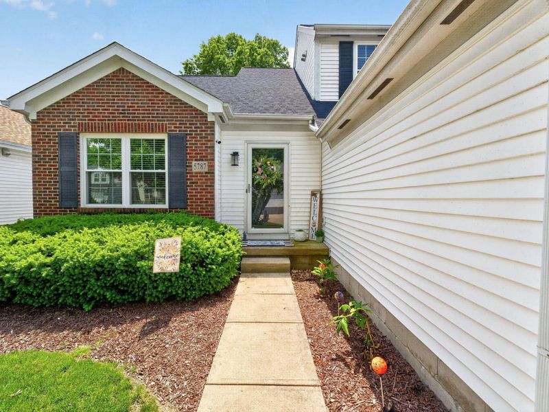 5787 Privilege Drive , Hilliard, OH 43026 Photo 5