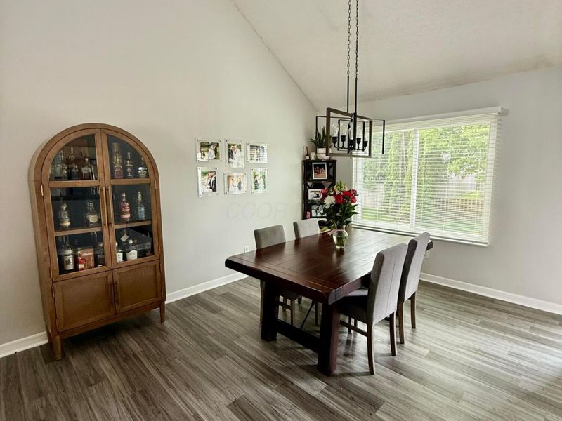 5787 Privilege Drive , Hilliard, OH 43026 Photo 7
