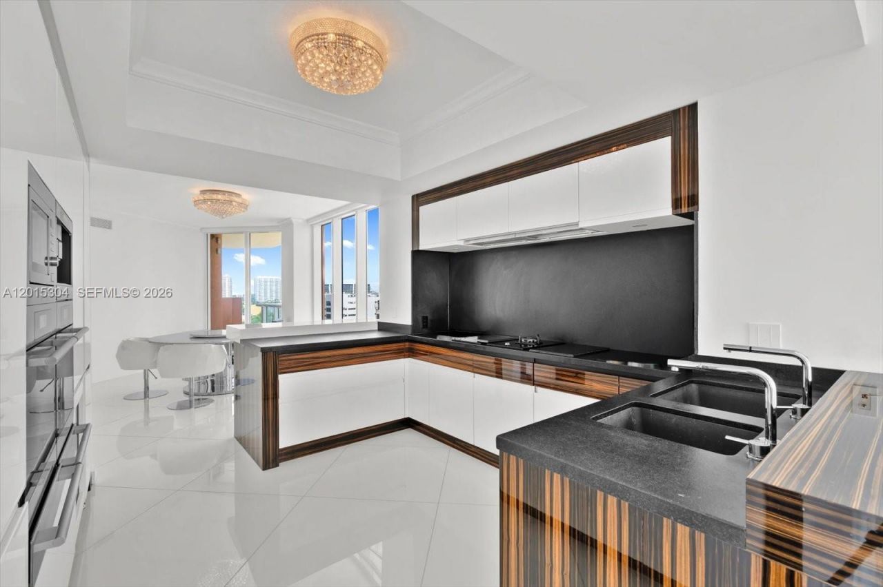 17875 Collins Ave , Unit 1101, Sunny Isles Beach, FL 33160 Photo