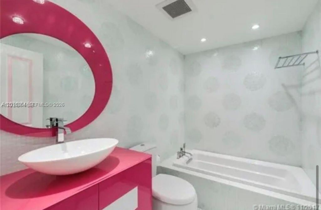 17875 Collins Ave , Unit 1101, Sunny Isles Beach, FL 33160 Photo