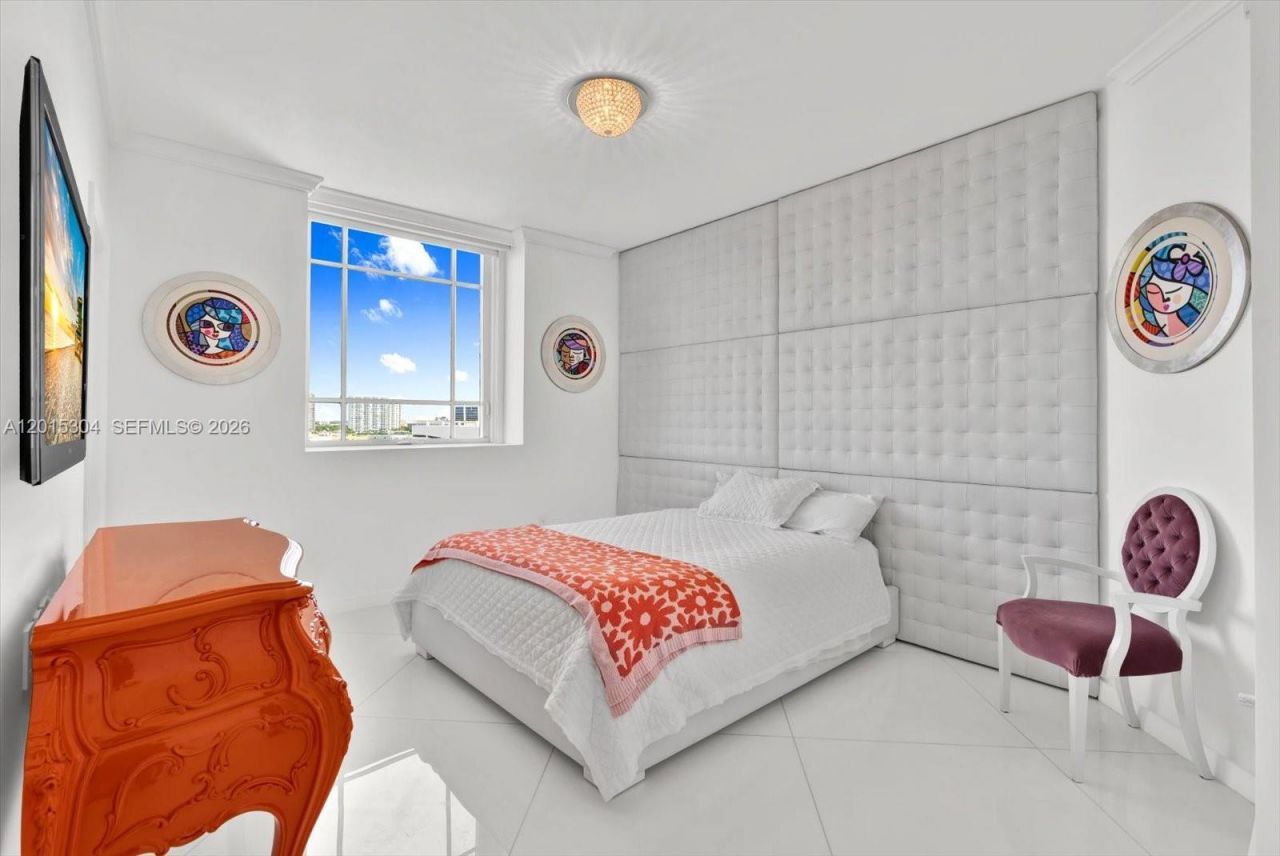 17875 Collins Ave , Unit 1101, Sunny Isles Beach, FL 33160 Photo