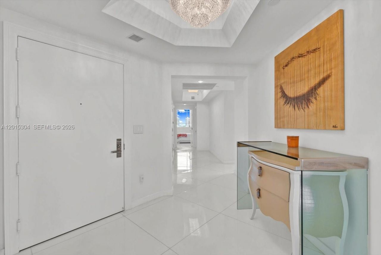 17875 Collins Ave , Unit 1101, Sunny Isles Beach, FL 33160 Photo