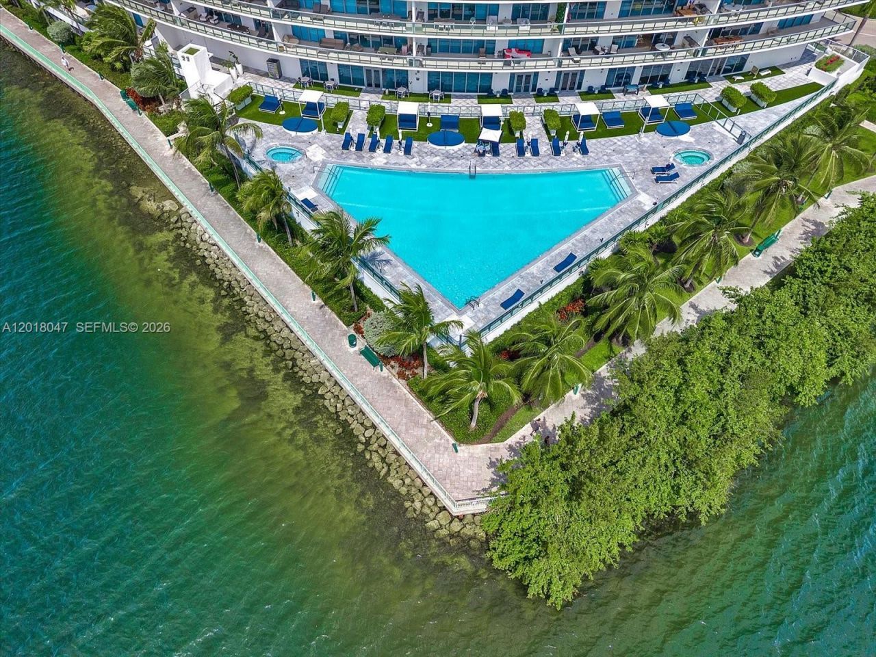3300 NE 188th St , Unit 217, Aventura, FL 33180 Photo