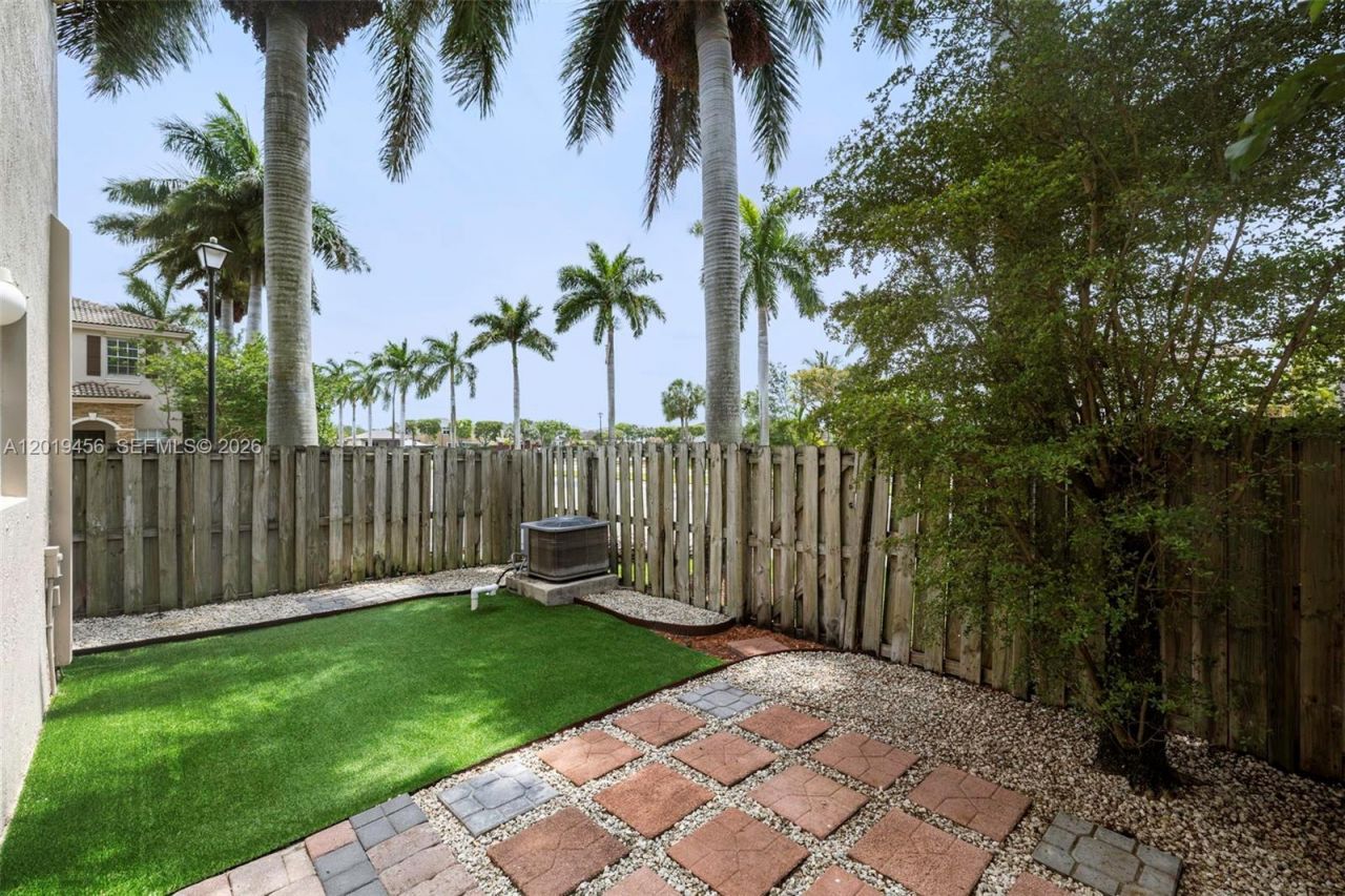22280 SW 93rd Pl , Cutler Bay, FL 33190 Photo