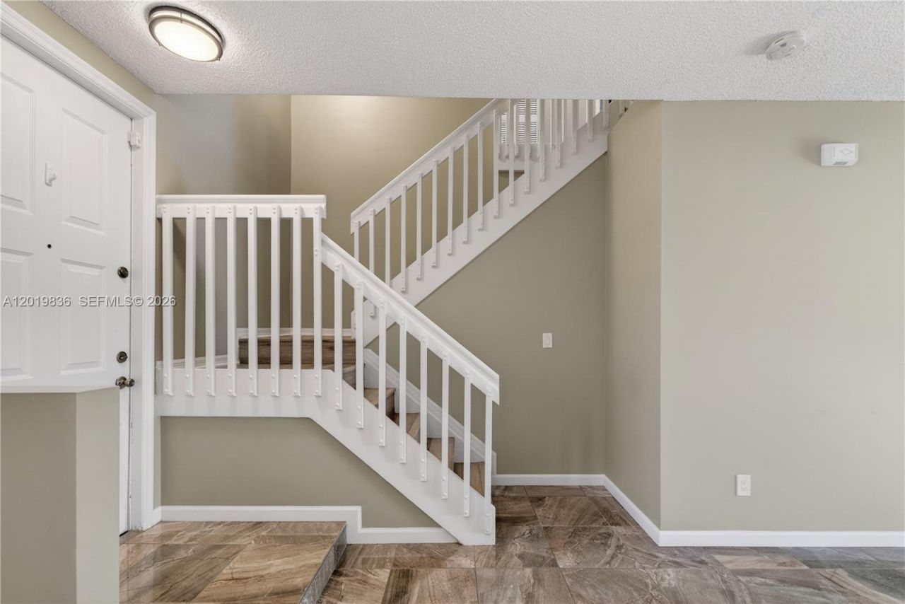 2340 NW 161st Ave, Pembroke Pines, FL 33028 Photo