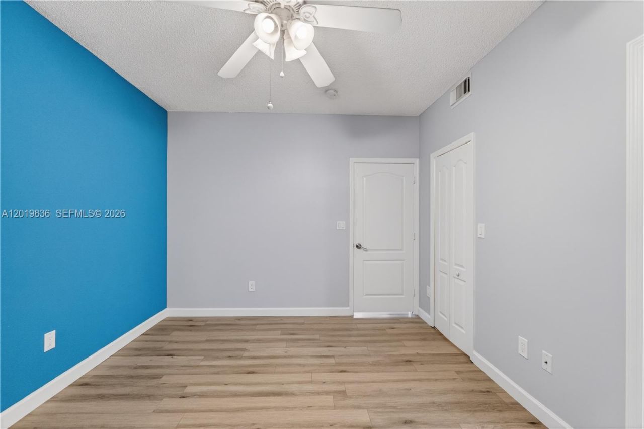 2340 NW 161st Ave, Pembroke Pines, FL 33028 Photo