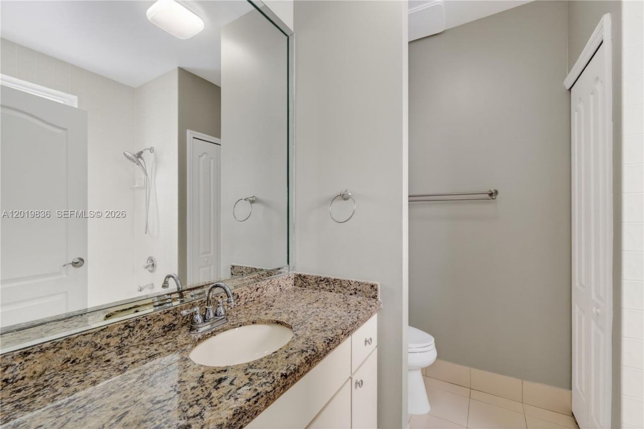 2340 NW 161st Ave, Pembroke Pines, FL 33028 Photo