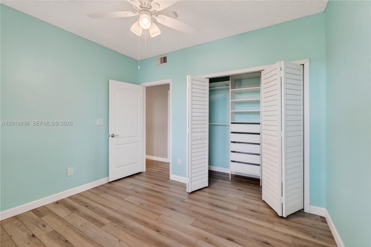 2340 NW 161st Ave, Pembroke Pines, FL 33028 Photo