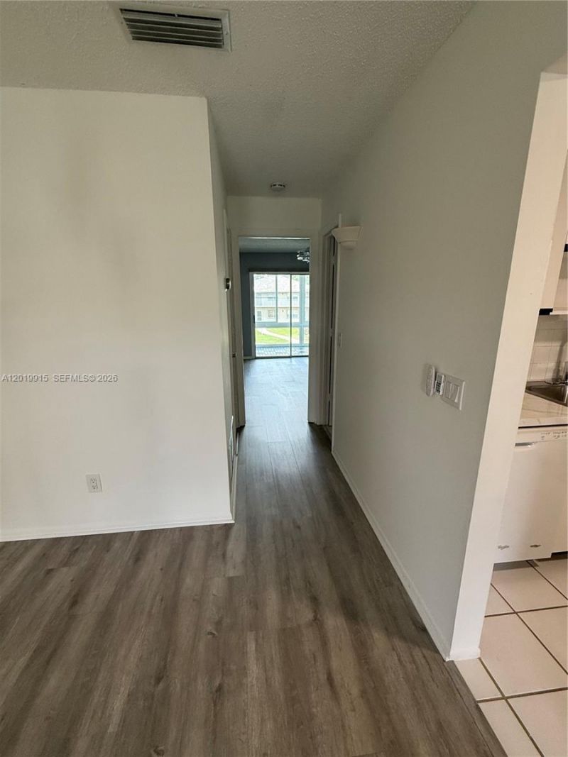 18 Lake Vista Trl, Unit 204, Port Saint Lucie, FL 34952 Photo
