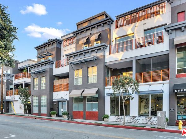 212 Marine Street, Unit 203, Santa Monica, CA 90405