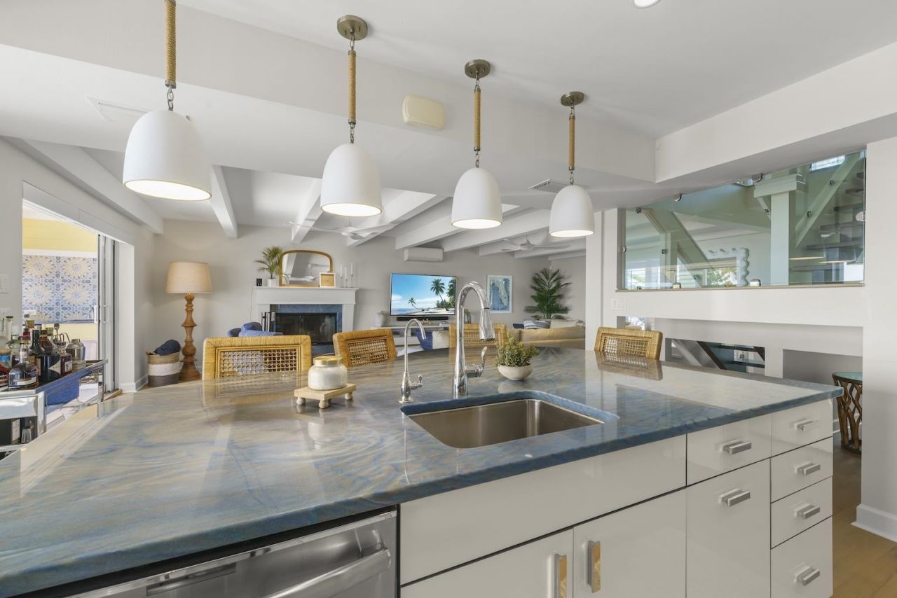 1 Sunset Captiva Lane, Captiva, FL 33924 Photo