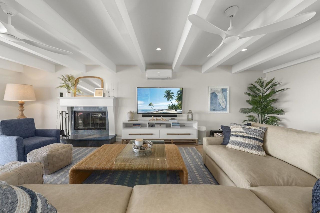 1 Sunset Captiva Lane, Captiva, FL 33924 Photo