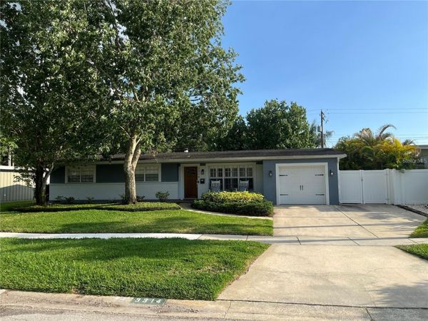 3314 NAKORA DRIVE , TAMPA, FL 33618