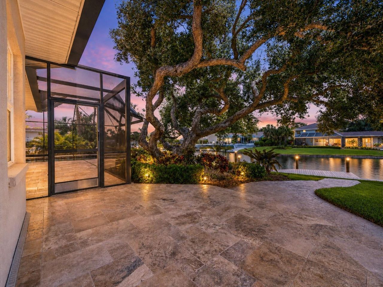 819 Paradise Way, Sarasota, FL 34242 Photo