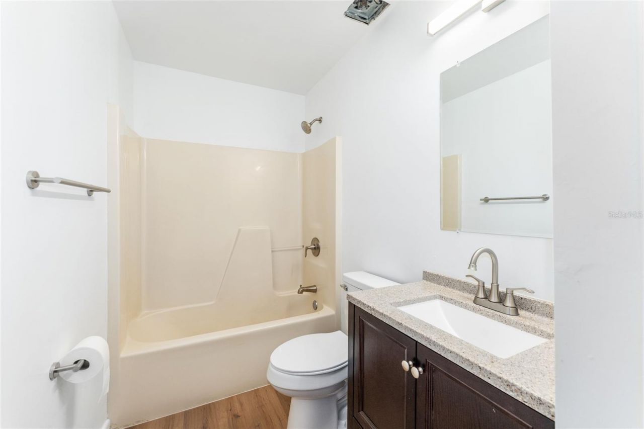 5701 SW 47th Place, Gainesville, FL 32608 Photo