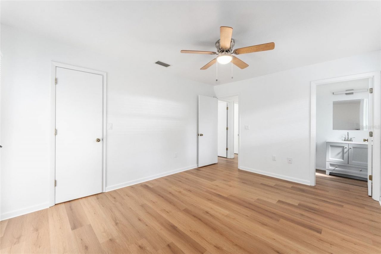 5701 SW 47th Place, Gainesville, FL 32608 Photo