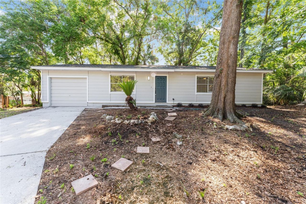 5701 SW 47th Place, Gainesville, FL 32608 Photo
