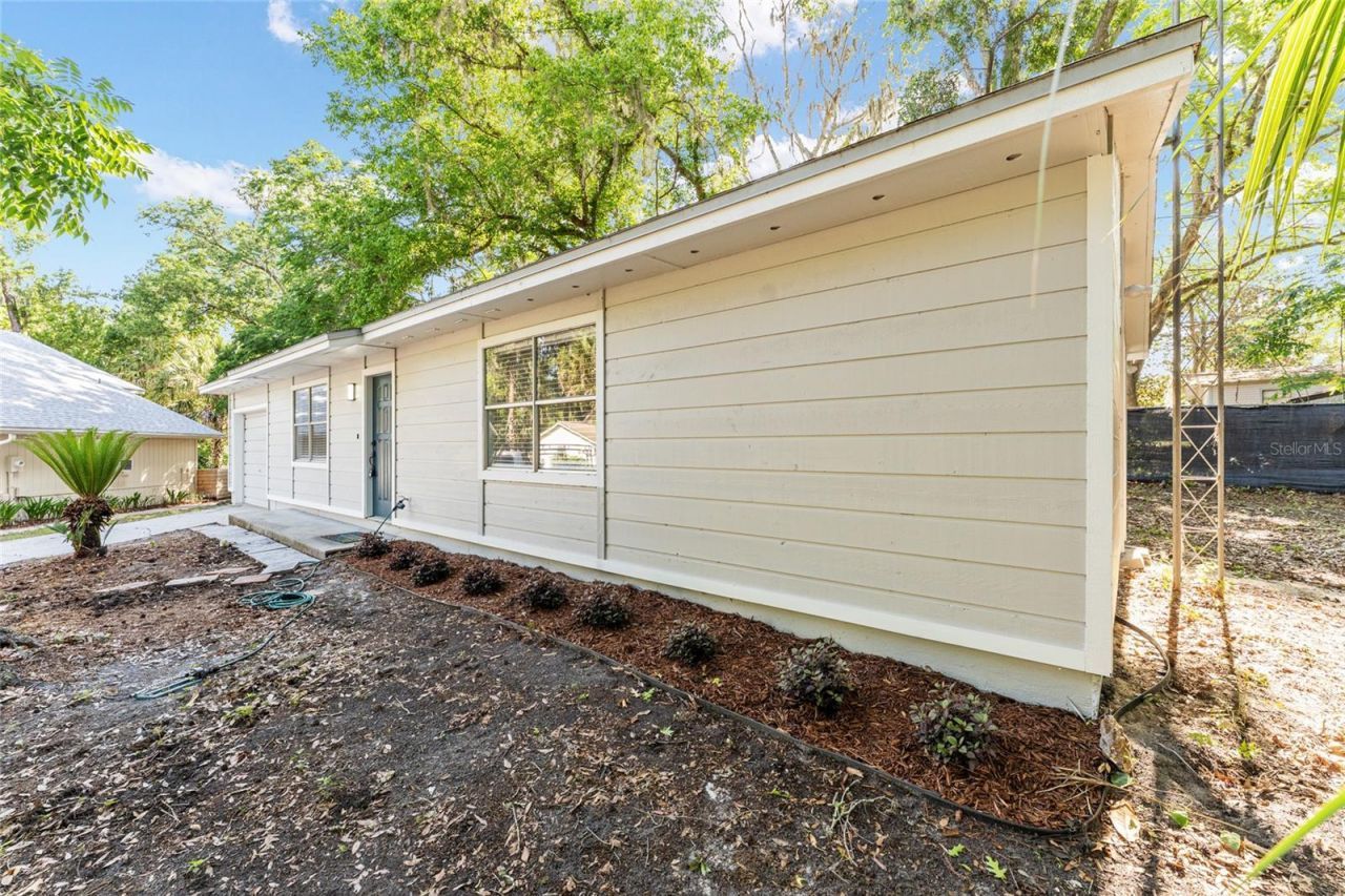 5701 SW 47th Place, Gainesville, FL 32608 Photo