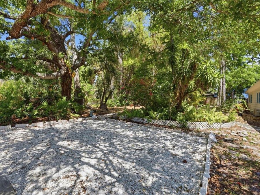 Property Image 60