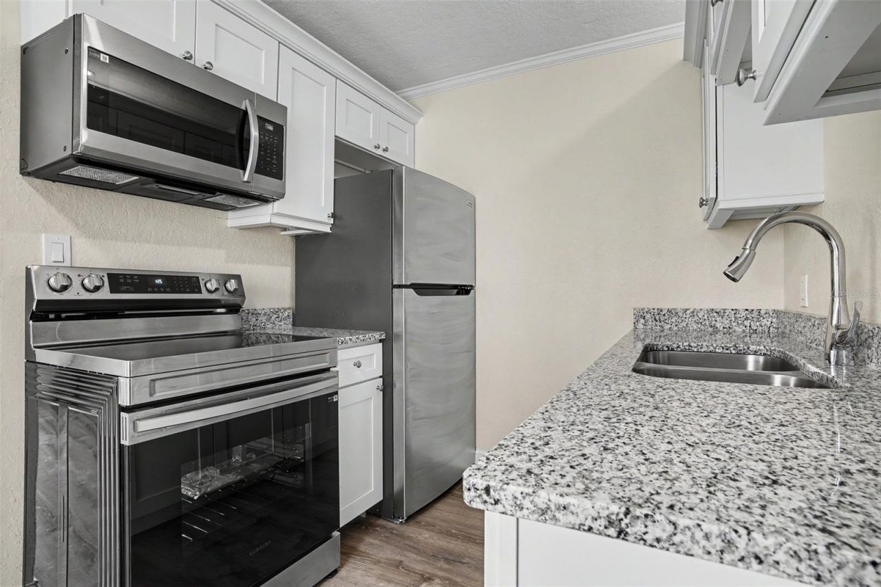 2425 19th Street S, Saint Petersburg, FL 33712 Photo