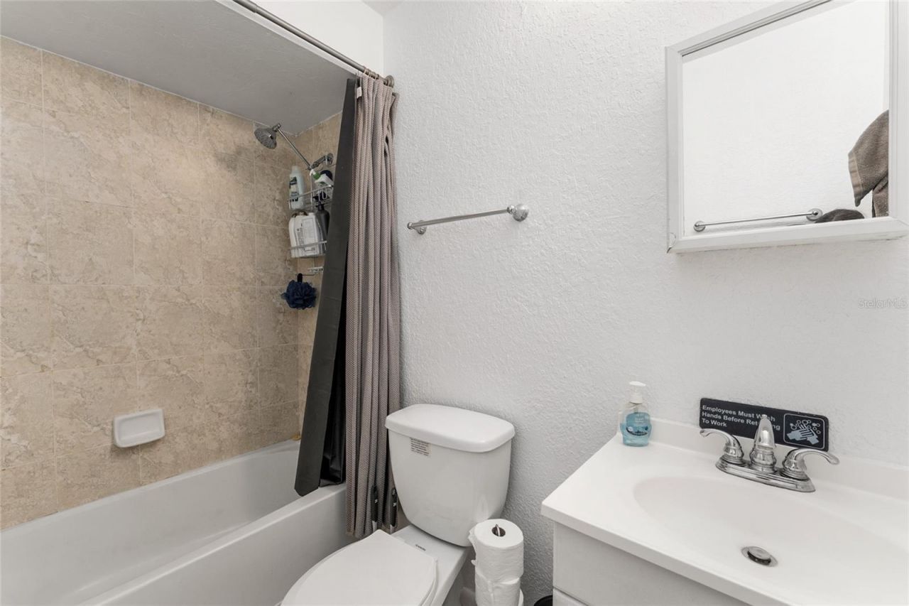 3025 W University Avenue , Gainesville, FL 32607 Photo